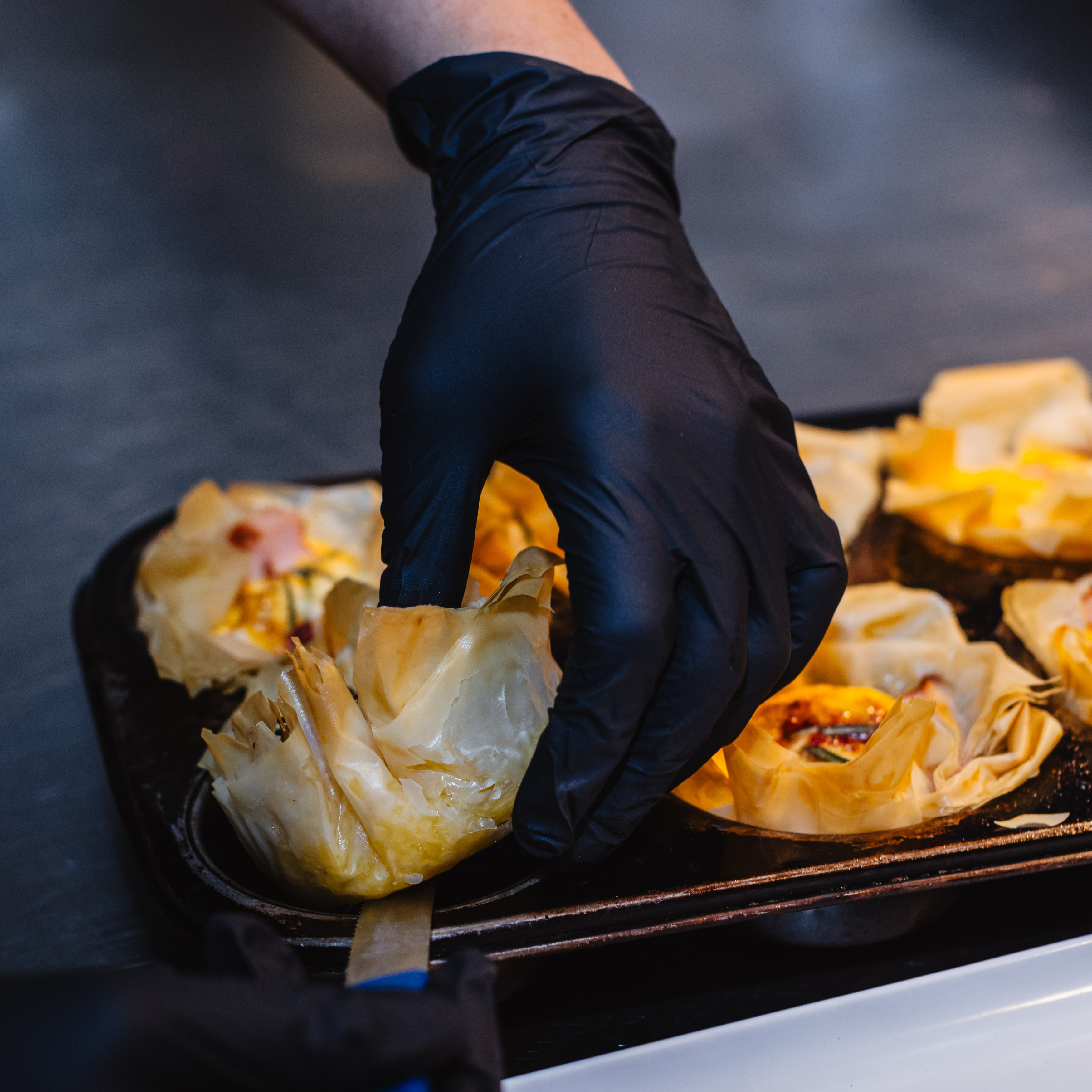 premium black nitrile gloves used in food prep